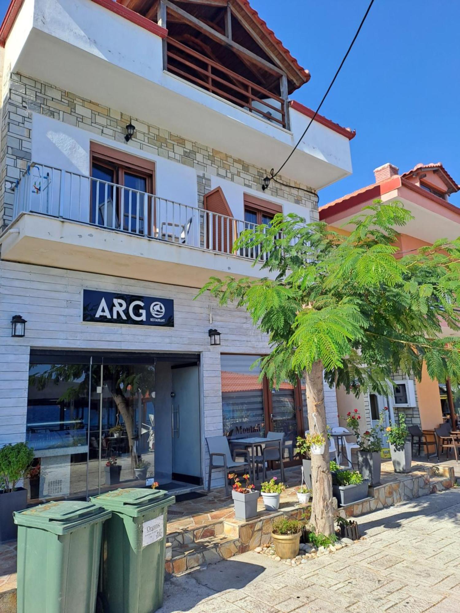 Apartmán Diolkos 2 Nea Roda Exteriér fotografie
